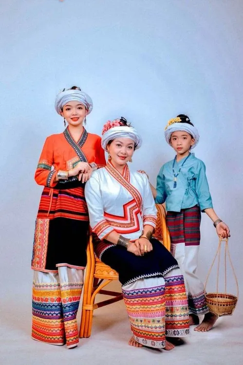 ᨤᩫ᩠ᩅᨶᩫ᩠᩵ᨦᨴᩱ᩠ᨿᩃᩨᩢ